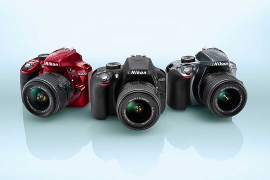 Die Nikon D3300 gibt es in drei Farben