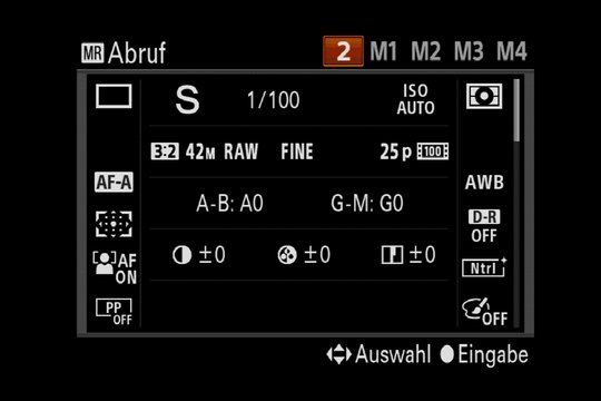 Sony Alpha 7R III Menüsystem. Abruf der benutzerbestimmten Funktionen auf Programmwählrad-Position zwei.