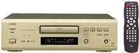 2002: Für Ende Mai angekündigt: Der DVD-Audio-Spieler DVD-3800 mit Dolby Digital-, DTS- und zusätzlich HDCD-Decoder.
