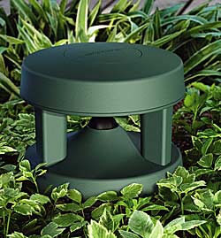 Outdoor-Lautsprecher die jedem Wetter trotzen und in der Umgebung verschwinden: Bose Free Space 51 Outdoor Speaker.