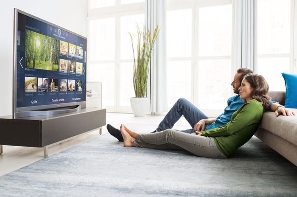 Der Smart-TV ist bereit für Filme, Videoclips aus dem Internet oder selbstgedrehte Videos (Bild: Samsung)