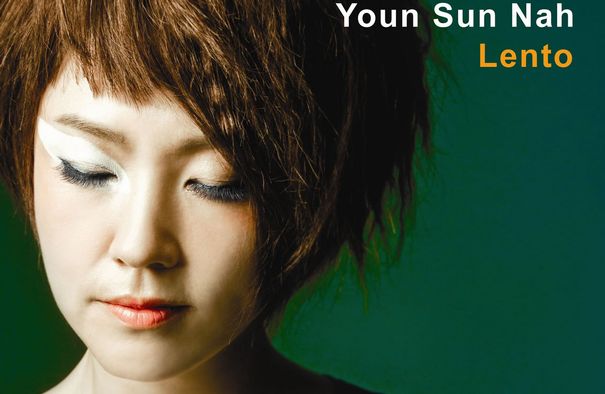 Youn Sun Nah, Lento (Act.). Die koreanische Sängerin Youn Sun Nah ist eine der interessantesten Sängerinnen in der heutigen Jazz-Welt.