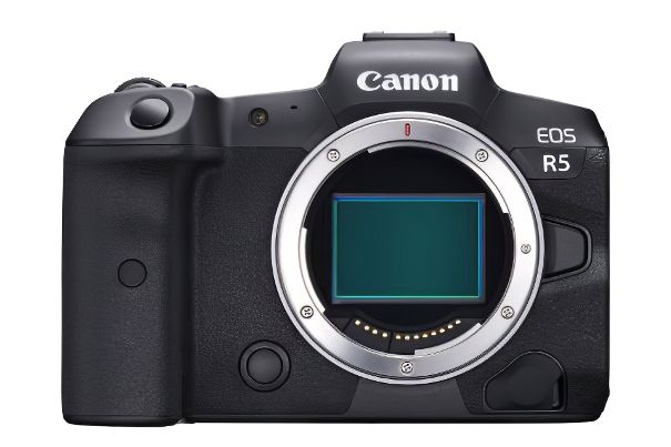 Topsecret: Immer noch hält sich Canon bei vielen Eigenschaften der neuen spiegellosen Vollformatkamera EOS R5 bedeckt. Nicht einmal die Auflösung des Bildsensors ist offiziell bekannt. Man munkelt von 45 Megapixel.