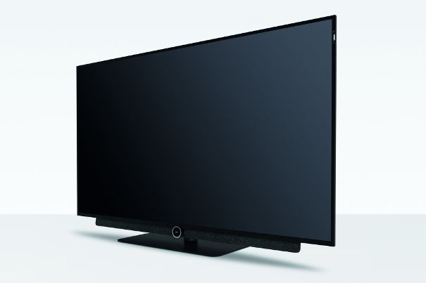 Loewe stellt vier neue TV-Modelle mit LED-UHD- und aktuellstem OLED-Panel vor.