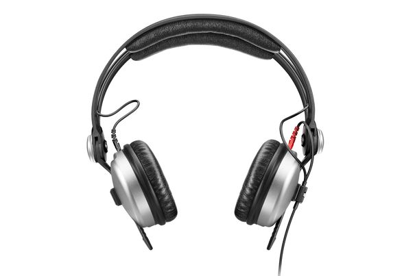 Der HD 25 Aluminium ist im Musiker- und Pro-Audio-Handel erhältlich
