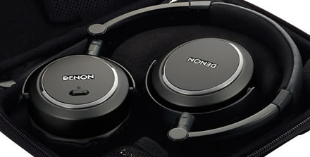 Um bis zu 99% Prozent soll der Denon Kopfhörer AH-NC732 die Umgebungsgeräusche dank einer aktiven Noise-Cancelling-Funktion reduzieren. Das wollten wir genauer wissen.