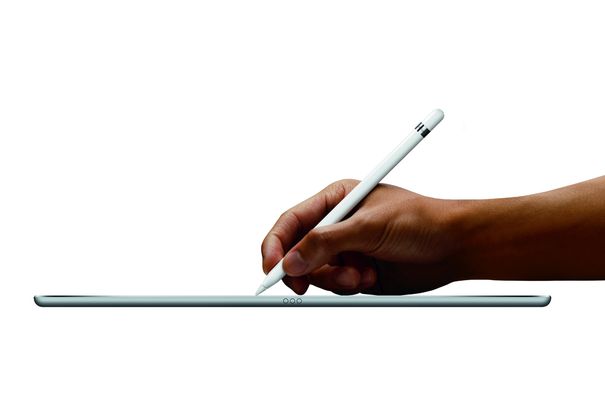 Das iPad Pro verfügt als erster iOS-Gerät über integrierte Unterstützung für einen digitalen Zeichenstift (Pen/Pencil).