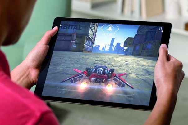 Natürlich haben auch Gamer Freude am iPad Pro. Erste Spiele wurden bereits für die hohe Auflösung und Rechenleistung angepasst.