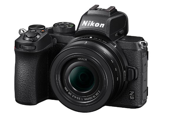 Reisetauglich und gut bedienbar: Die neue spiegellose Systemkamera Nikon Z 50 im APS-C-Format kombiniert DSLR-Qualität, Z-Bajonett und Bedienungskomfort im kompakten Gehäuse.