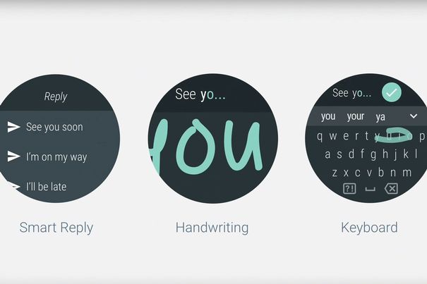 Auf den Google-Smartuhren kann man mit vorgefertigten Texten, Handschrifterkennung oder Mini-Keyboard Texte eingeben.