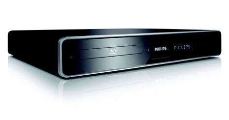 Der Player BDP7200 von Philips unterstützt das Profile 1.1 mit den Funktionen BonusView und Bild im Bild. Der Philips verfügt mit HDMI 1.3 auch über die Möglichkeit, High Definition Ton an den AV-Receiver weiterzugeben. Alternativ kann der eingebaute Mehrkanal-Ausgang benutzt werden. Der BDP7200 skaliert PAL-DVDs auf 1080p.
