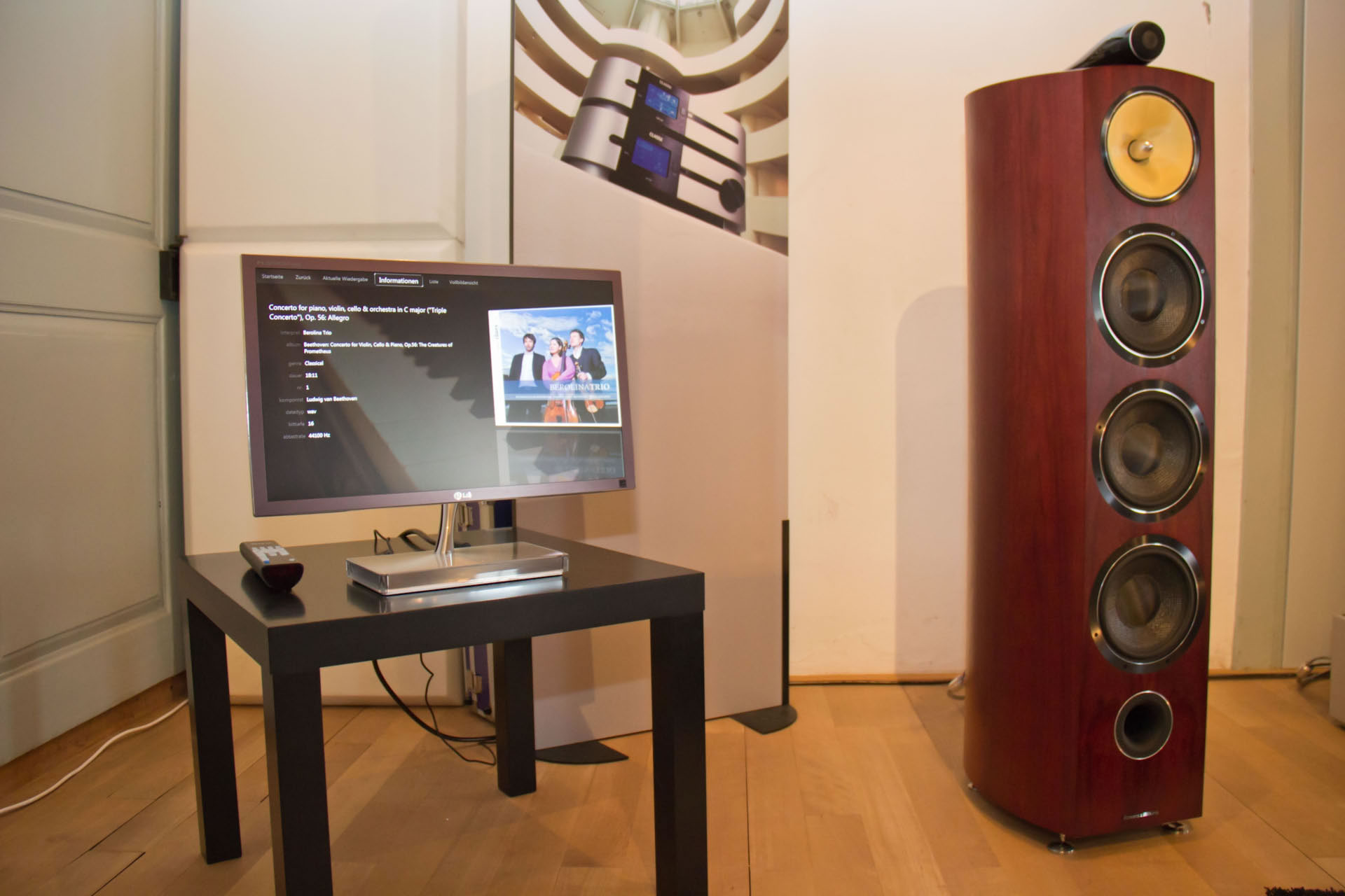 Alternierend zeigte voice70 eine Kette aus Bower&Wilkins 803 Diamond Lautsprechern, der exzellenten Digitalvorstufe Classé CP-800 und HD Audio ab PC-Mediacenter mit Sonata Musiksoftware.