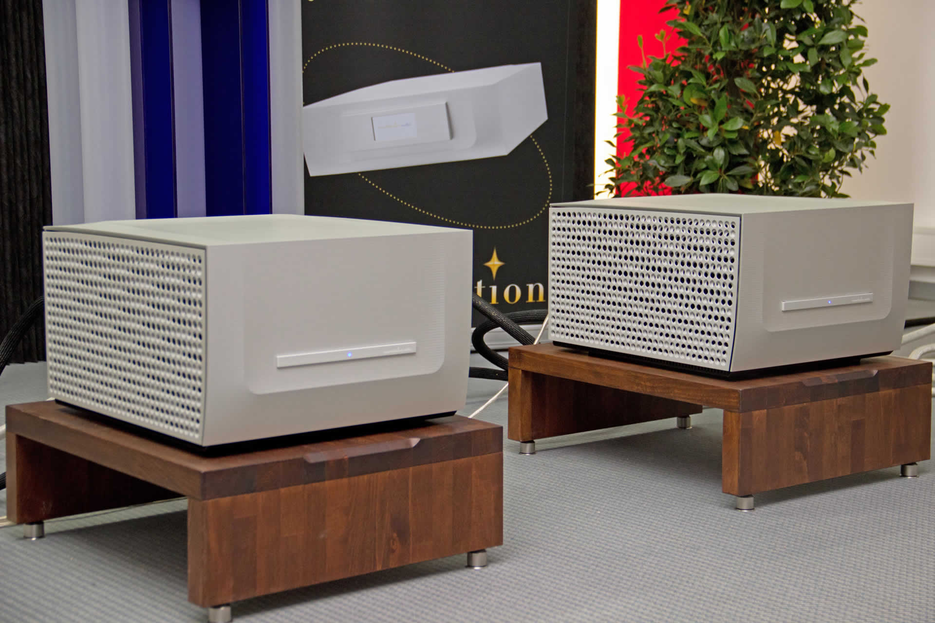 Constellation Audio entstand aus dem Zusammenschluss von einem Duzend der renommiertesten US-amerikanischen Audio-Entwickler. Im Bild die Centauer Endstufe. 