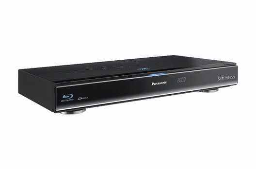 Der DMR-BST800 Twin Satelliten-HDTV-Receiver und Blu-ray Festplattenrecorder wurde bereits letzten Sommer vorgestellt. Neue Modelle sind wiederum für den Sommer geplant.