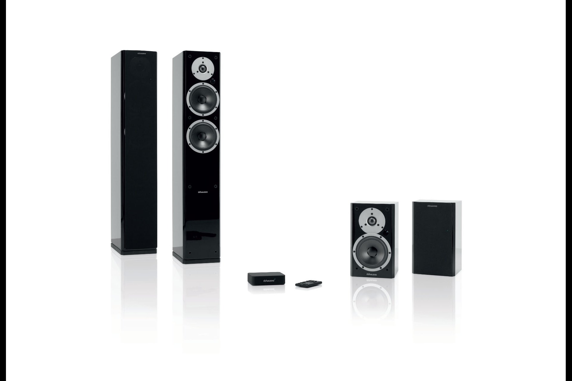 Dynaudio, 1. UG. Raum Olten.
Die vollkommen neue Lautsprecherlinie Xeo besteht aus fernbedienbaren Wireless-Aktivlautsprechern. Musik wird über einen Transmitter kabellos in CD-Qualität an die Lautsprecher gesendet. Das Kompaktmodell Xeo 3 und der Standlautsprecher Xeo 5 verbinden so hohen Bedienkomfort mit der bekannten Dynaudio Klangqualität. 