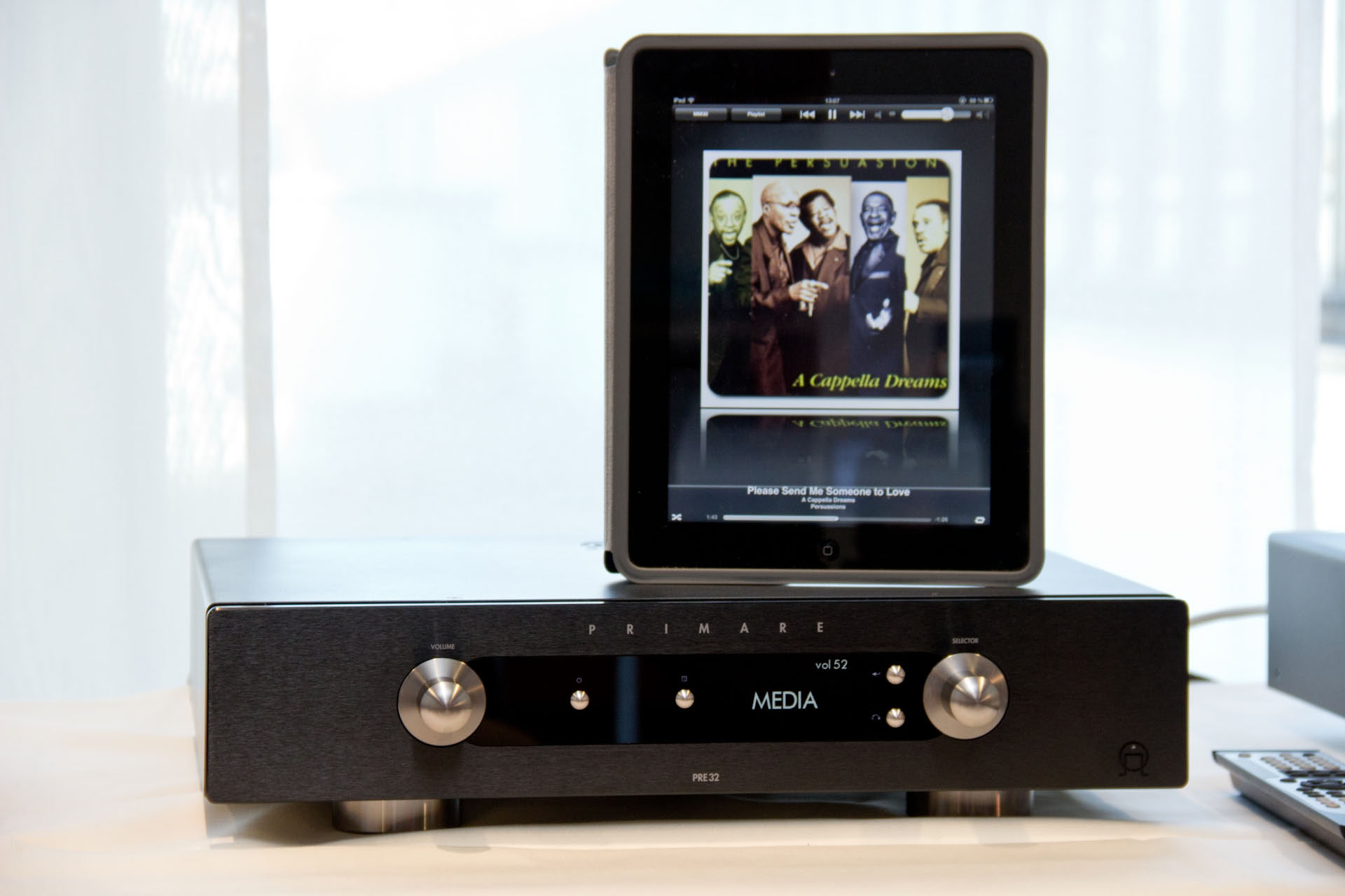 Ebenfalls neu bei Primare ist der Pre32 Vorverstärker mit optionalem Netzwerk-Player Modul und der App zur Musikwahl übers iPad.