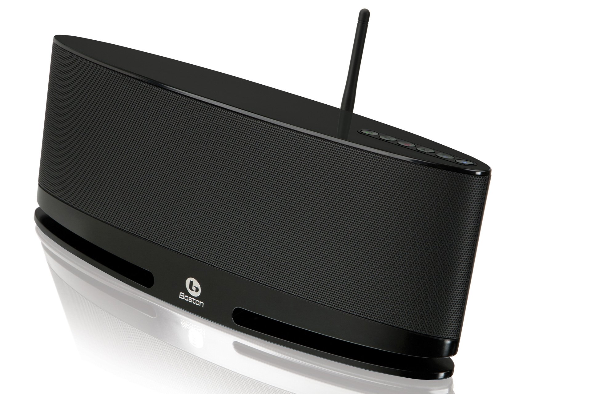 Das Music Center MC200Air von Boston Acoustics kann per WiFi oder Ethernet ins Heimnetzwerk eingebunden werden.