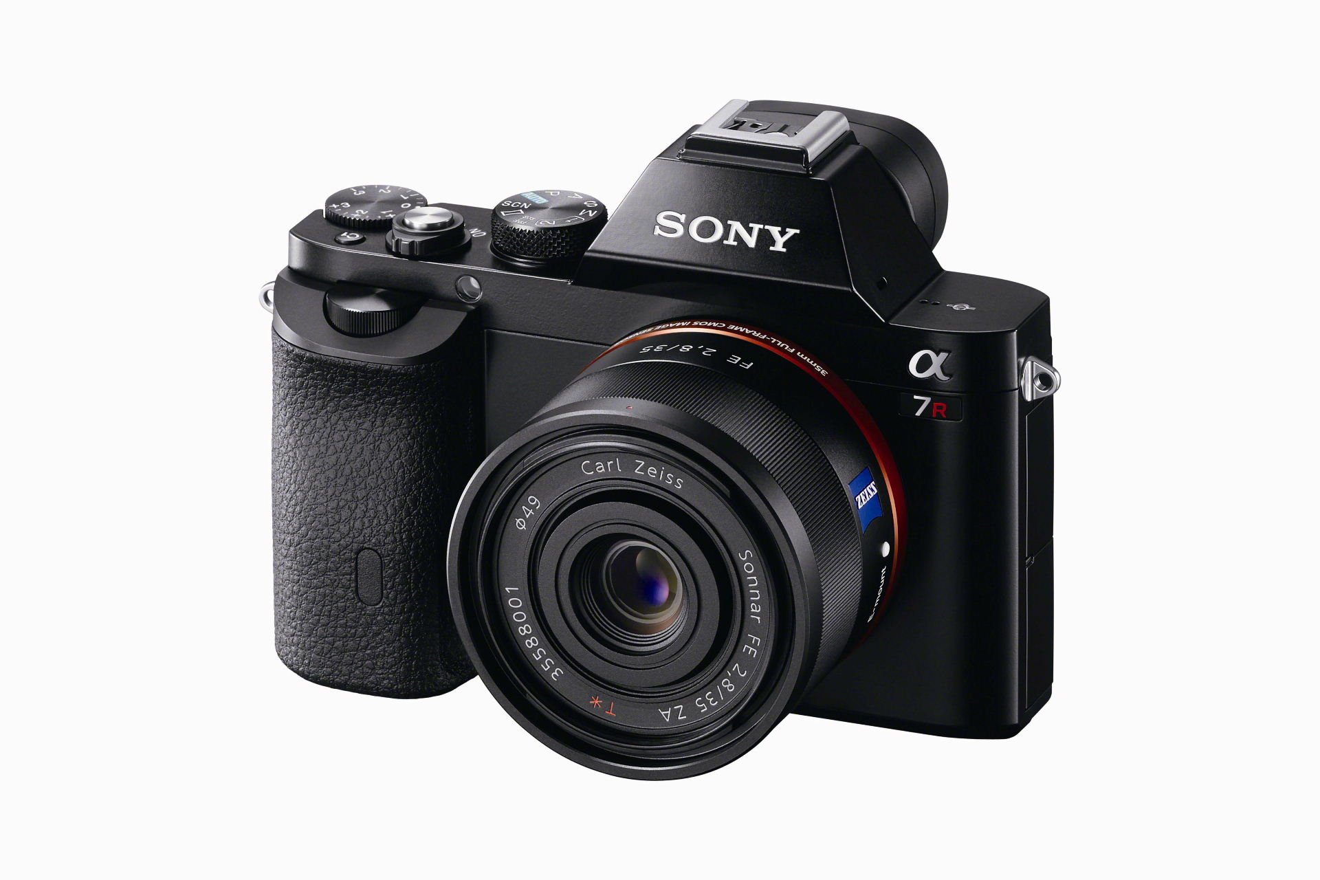 Die kompakte Alpha 7R – hier mit dem 35-mm-Objektiv Carl Zeiss Sonnar T* FE 35 mm 2.8 ZA für 970 Franken – wurde optisch schlicht gehalten. Das Gehäuse ist zudem gegen Staub und Spritzwasser abgedichtet. Preis: 2450 Franken.