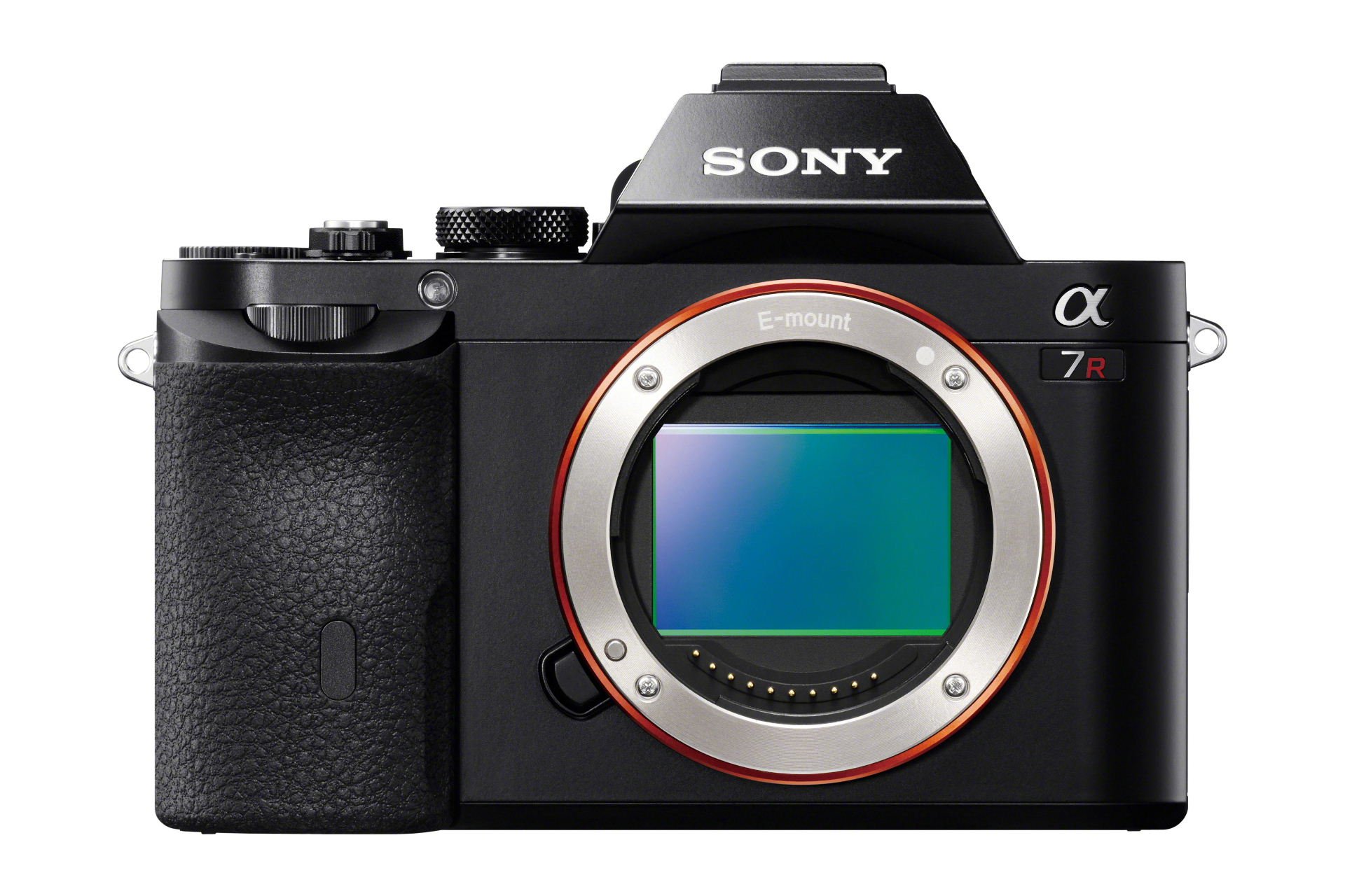 Der exzellente 35-mm-Kleinbildsensor (Exmor-KB-CMOS) in der A7R hat satte 36 Megapixel Auflösung. Das E-Bajonett wird auch bei allen NEX-Kameras mit APS-C-Sensor verwendet. Deren Objektive sind zwar an der A7R nutzbar, aber nicht fürs KB-Vollformat ausgelegt.