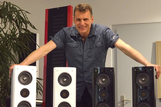 Hifi-Studio Wil – Raum 10. Andreas Müssig vom HIFISTUDIO in Wil sorgt auf High-End-Ausstellungen im In- und Ausland regelmässig für aussergewöhnliche Klangerlebnisse - neuerdings auch mit seiner Eigenmarke AM.