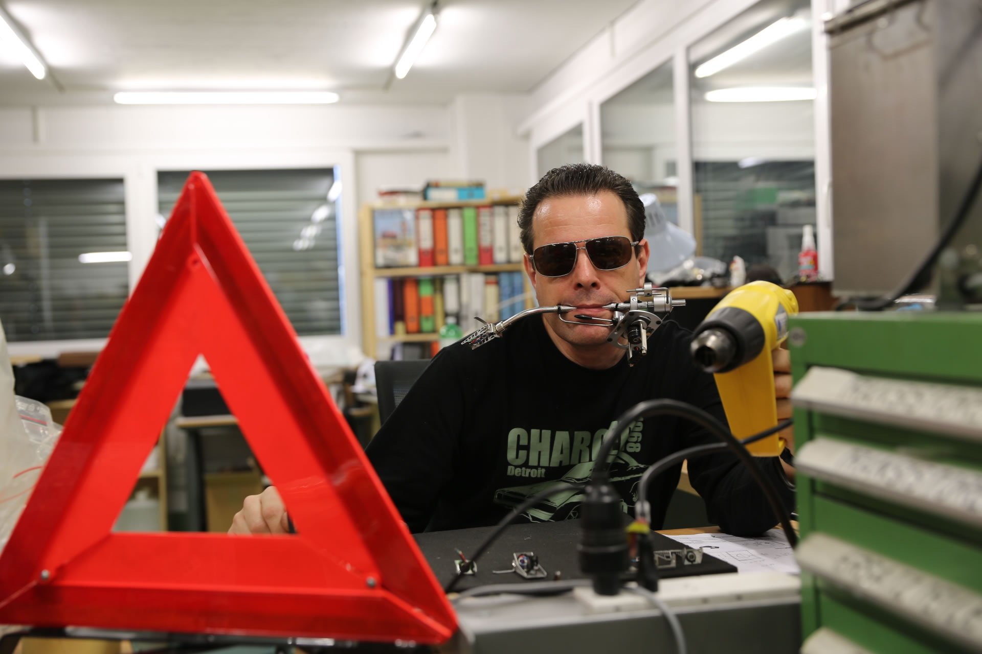 Schopper AG – Raum 8. Jürg Schopper in seiner „geschützten“ Werkstatt. Analoger Ton auf höchstem Niveau. Die Testsieger aus den weltweit wichtigsten Hifi-Magazinen live erleben. Vinyl Kostbarkeiten präsentiert durch Jürg SCHOPPER,  auf Thorens Vintage-Laufwerken in Kombination mit Swissonor Referenz-Anlagen. Lassen Sie sich von den vielen Neuheiten überraschen!