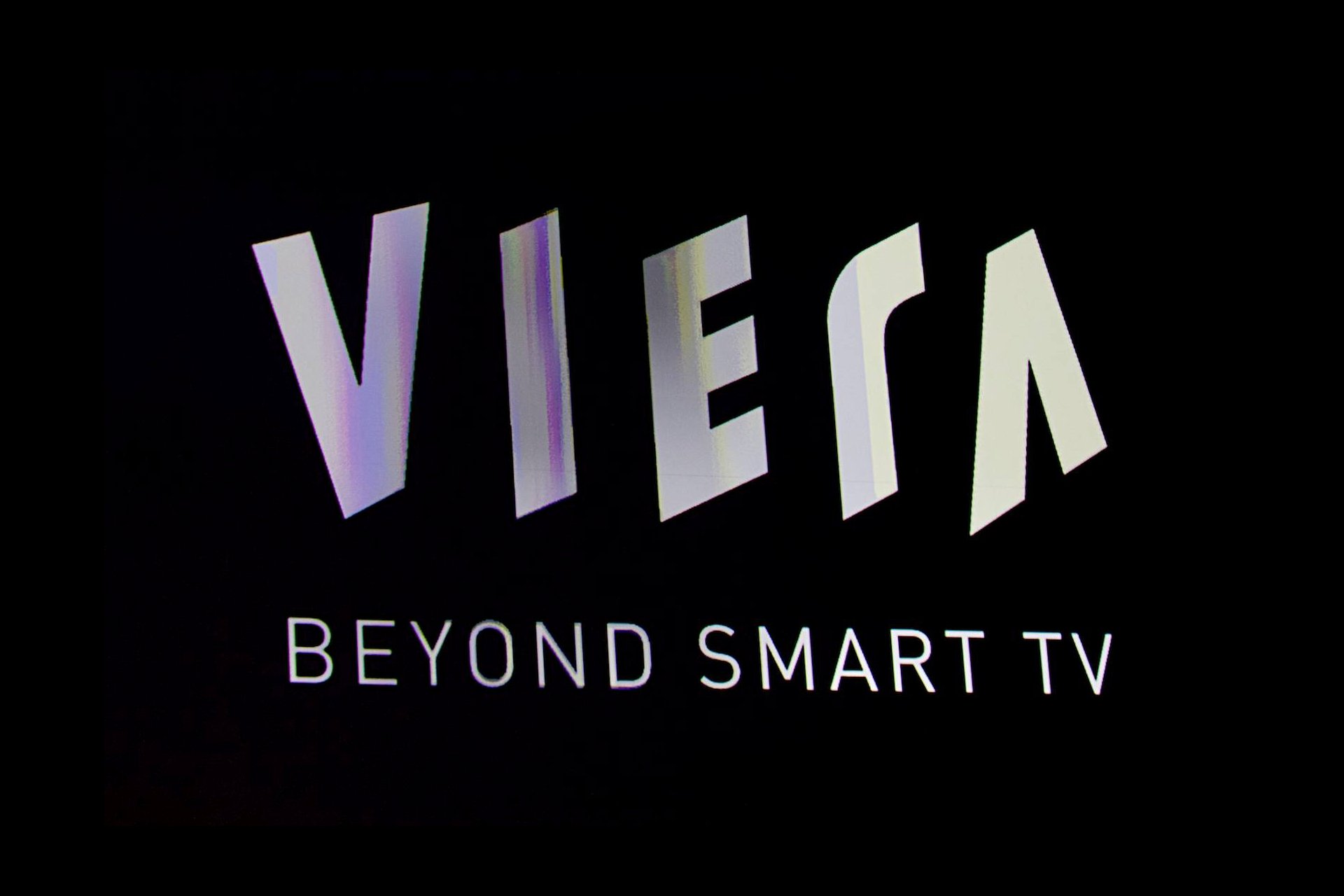 Doch auch Absteits von 4K lässt sich Panasonic einiges einfallen: Unter dem Slogan "Beyond Smart TV" bringt der Unterhaltungselektronik-Riese....