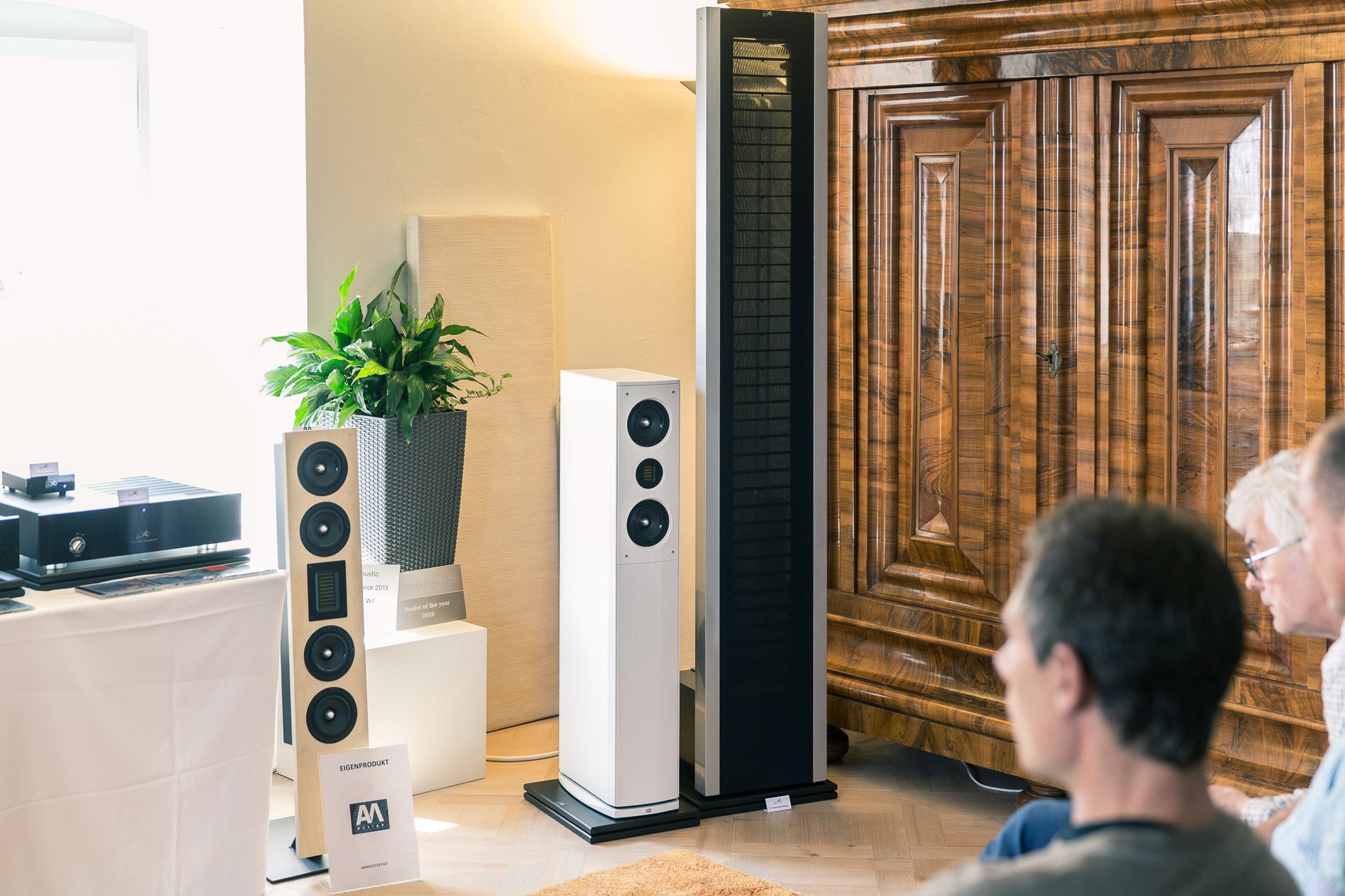 Neben den fantastisch klingenden Audio-Exklusiv Elektrostaten zeigte Andreas Müssig vom Hifi Studio Wil auch seine, in eigener Regie entwickelten AM-Lautsprecher.