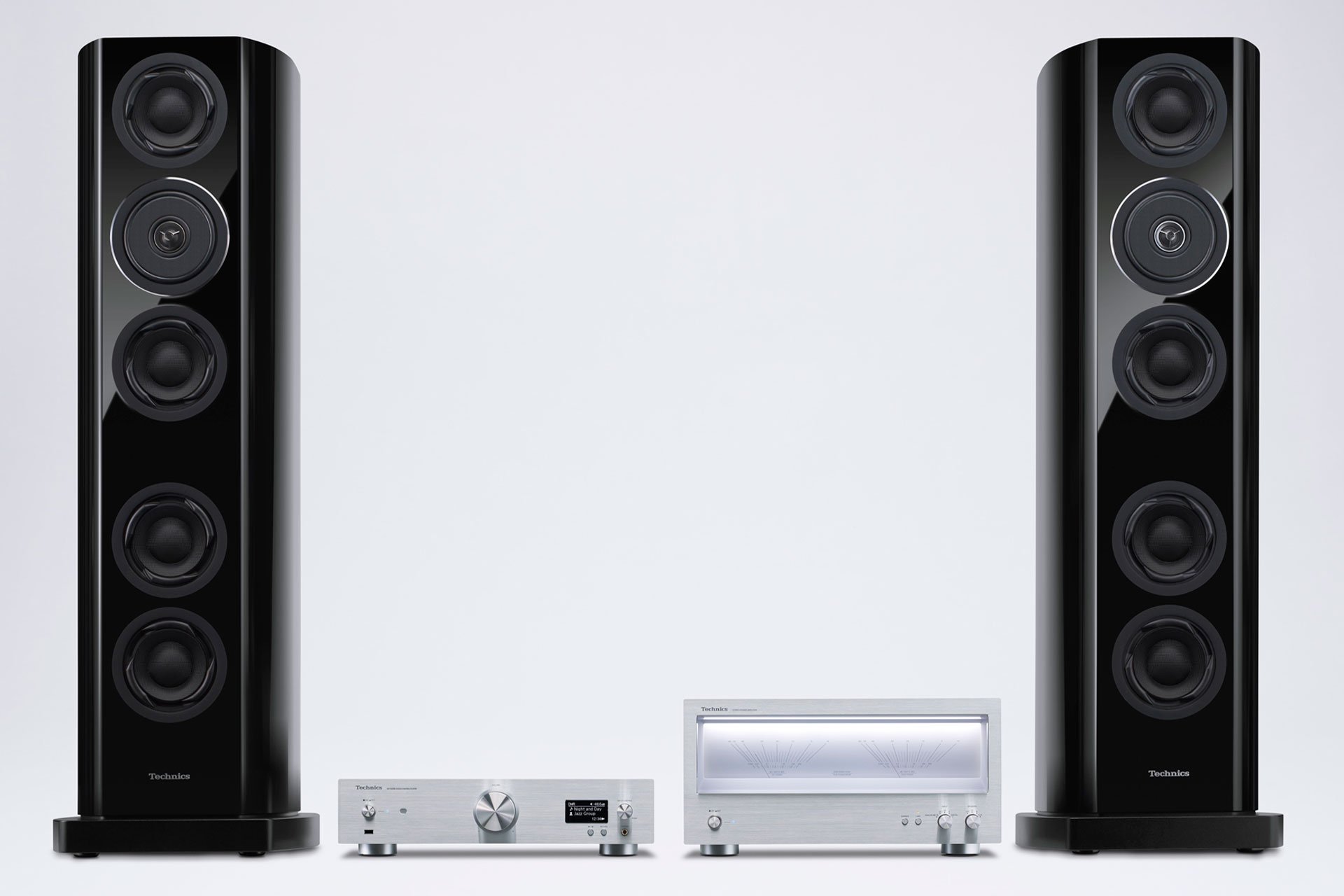 Den Trend, die Musik wieder zu entdecken, hat Panasonic durch die erneute Lancierung der Audio-Marke Technics aufgegriffen. Die R1-Serie soll die Referenz werden, ...