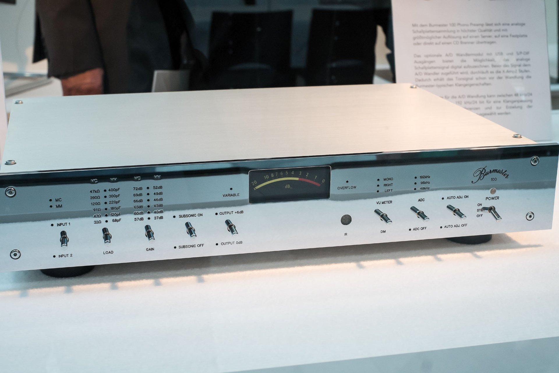 Die Burmester 100 Phono-Vorstufe mit AD-Wandler für perfekte Schallplatten-Aufnahmen. Ein tolles Konzept.