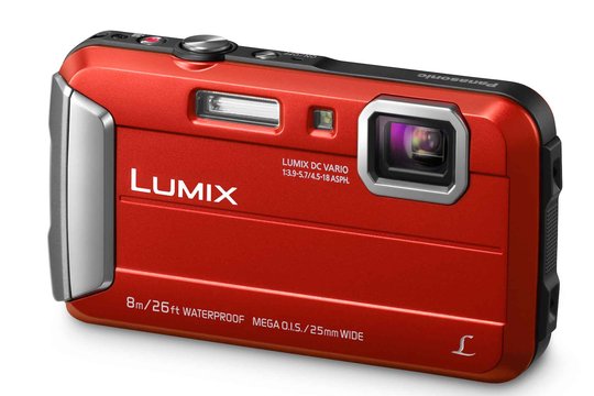 Wasserdicht bis 8 m Tiefe, fallsicher bis 1,5 m Höhe und frostsicher bis -10°C ist die Lumix FT30 von Panasonic. Sie bietet 16 MP, mit dem 4-fachern optischen Zoom eine Brennweite von 25 - 100 mm bei Anfangs-Blendenwerten von F3.9 - F5.7 und einen optischen Bildstabilisator. 