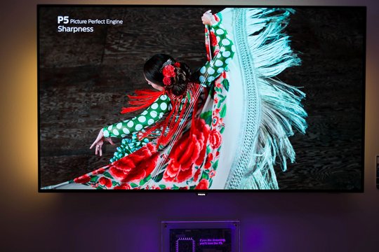 Neuer, preisgekrönter OLED von Philips mit dem neuen P5-Prozessor: Er holt aus allen Quellen das Beste heraus.