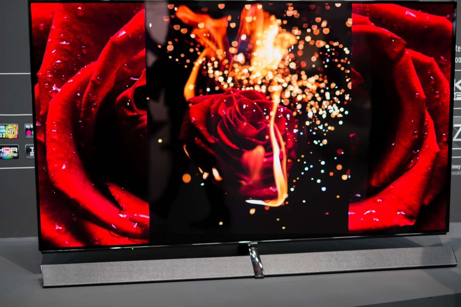 Der neue 77-Zoll-OLED-TV von Panasonic ist mit dem Studio-Colour-HCX2-Bildprozessor ausgestattet.