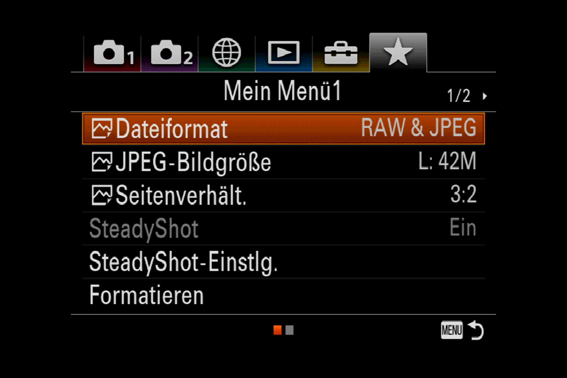 Sony Alpha 7R III Menüsystem. Unter dem Sternen-Symbol lässt sich das eigene Menü aus bis zu 30 Einstellungen zusammenstellen.