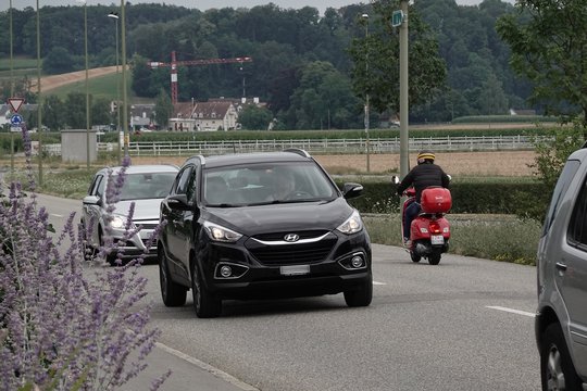 Serienbild mit 24 fps, Nr. 3. Brennweite 200 mm, f/10, 1/400 Sek., ISO 400.