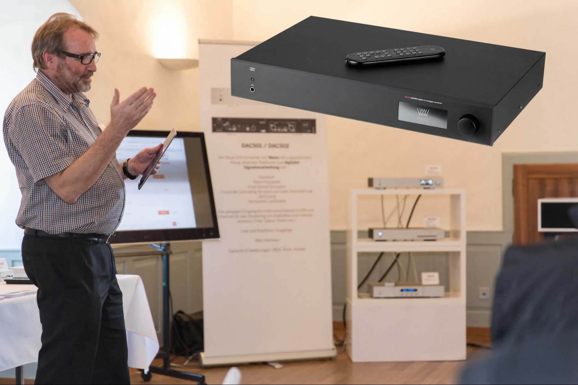 Daniel Weiss von Weiss High-End erläutert und führt Anwendungen der neusten Weiss-Digital-Analog-Konverter (DAC 50x) mit eingebauter Signalverarbeitung vor.