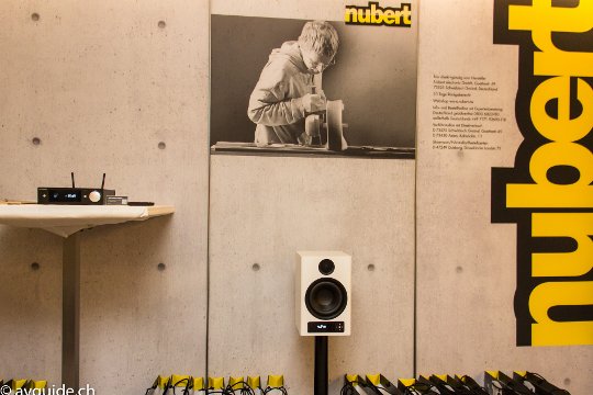 Ein breit gefächertes Programm mit vielen Hintergrundinformationen zu den Produkten präsentierte Nubert. Die wireless Aktivlautsprecher der NuPro X-Serie treffen den Zeitgeist perfekt und passen in jeden Raum – ab 1280 CHF das Paar.