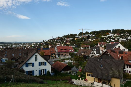 Obj. S 24-105, Brennweite 24 mm, P, f/6.3, 1/250 sec., ISO 100, WB Wolken, Bildstil «Lebhaft».