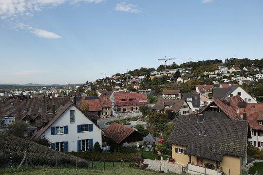 Obj. S 24-105, Brennweite 24 mm, P, f/6.3, 1/250 sec., ISO 100, WB Wolken, Bildstil «Natürlich».