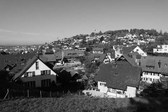 Obj. EF-M 15-45mm, Brennweite 15 mm, M, f/9.0, 1/500 sec., ISO 200, WB Sonnig, Bildstil Monochrom.