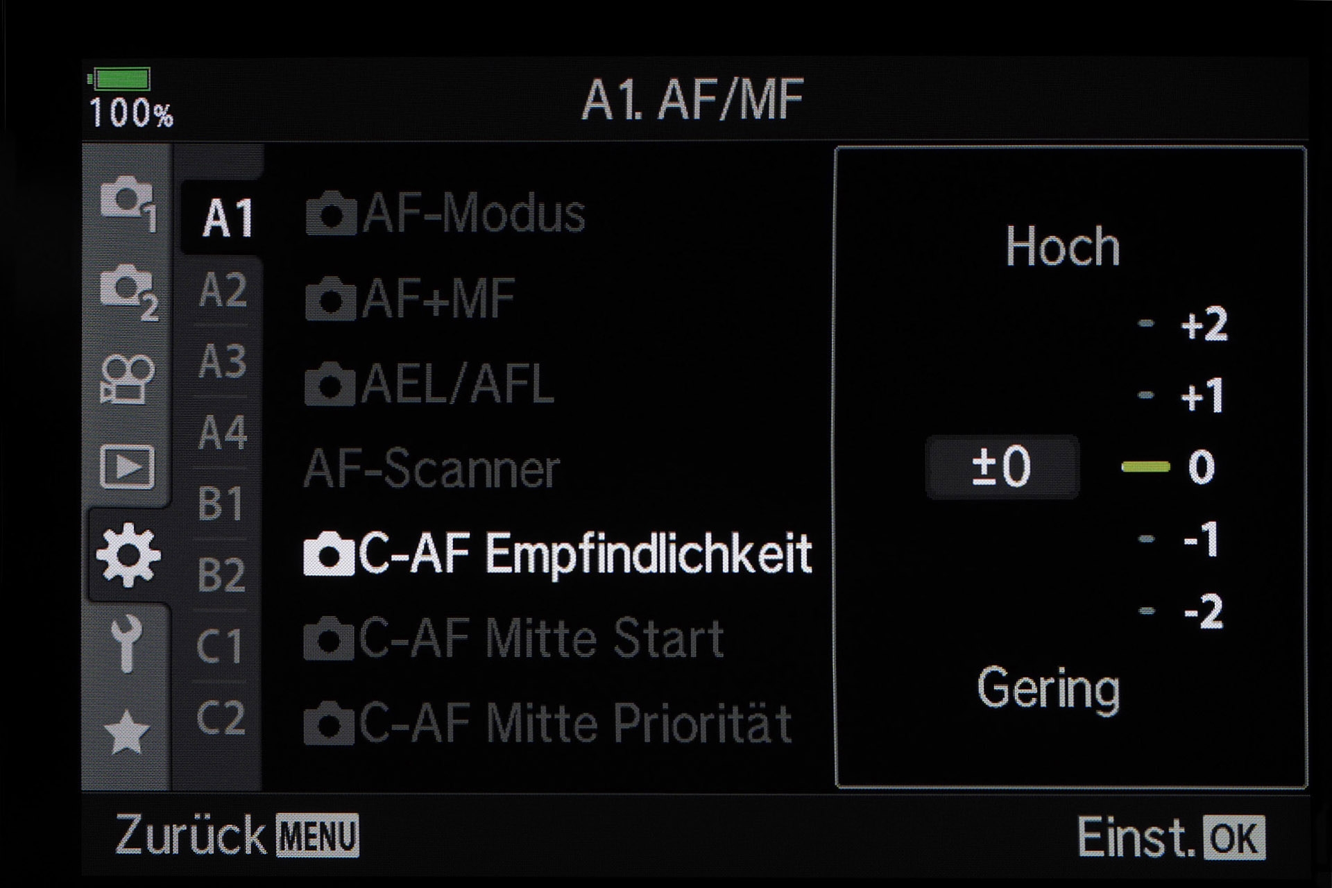 Autofokus-Menü A1: Detaileinstellung der Empfindlichkeit des kontinuierlichen AF.