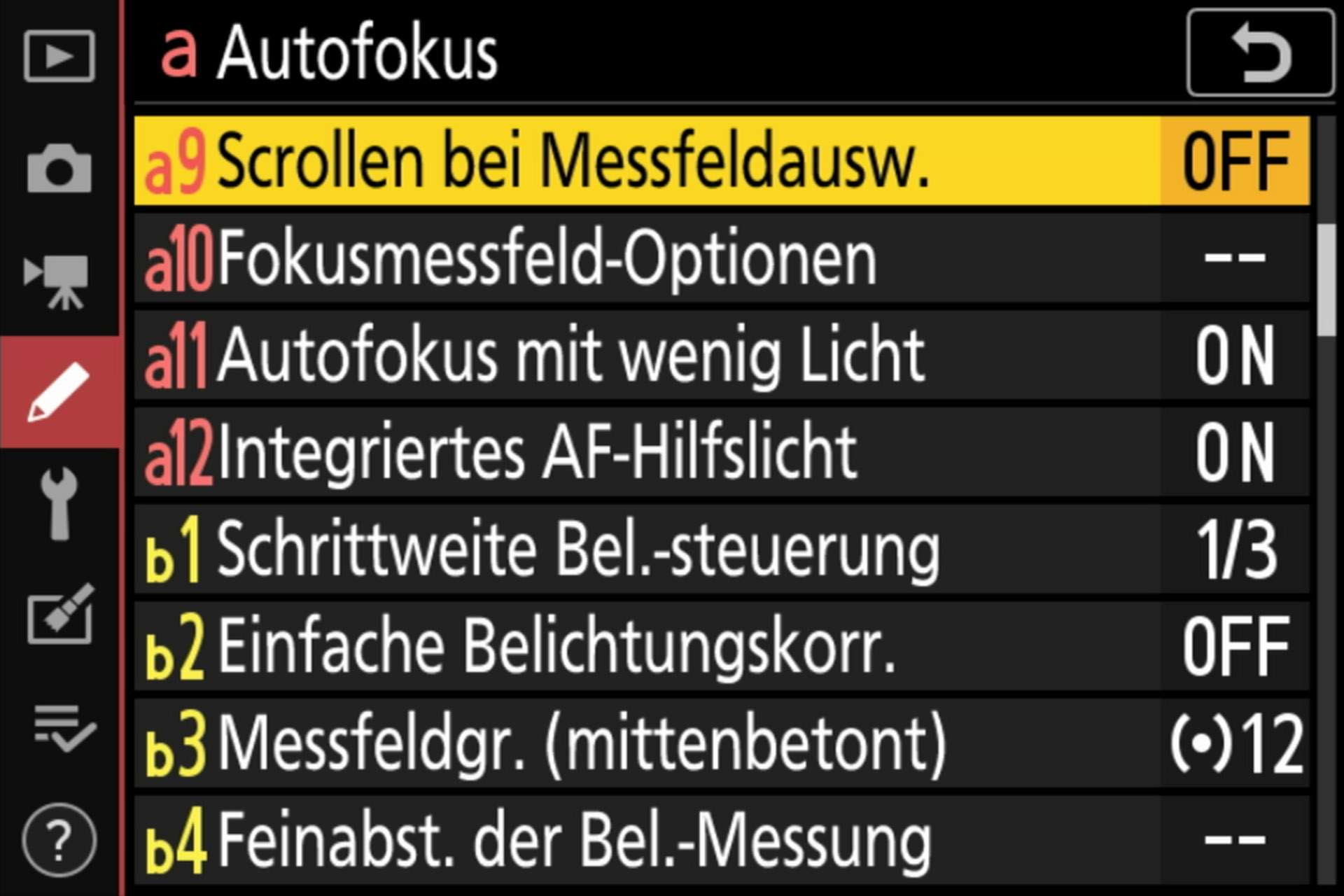 Autofokus-Menü a9 bis a12.
