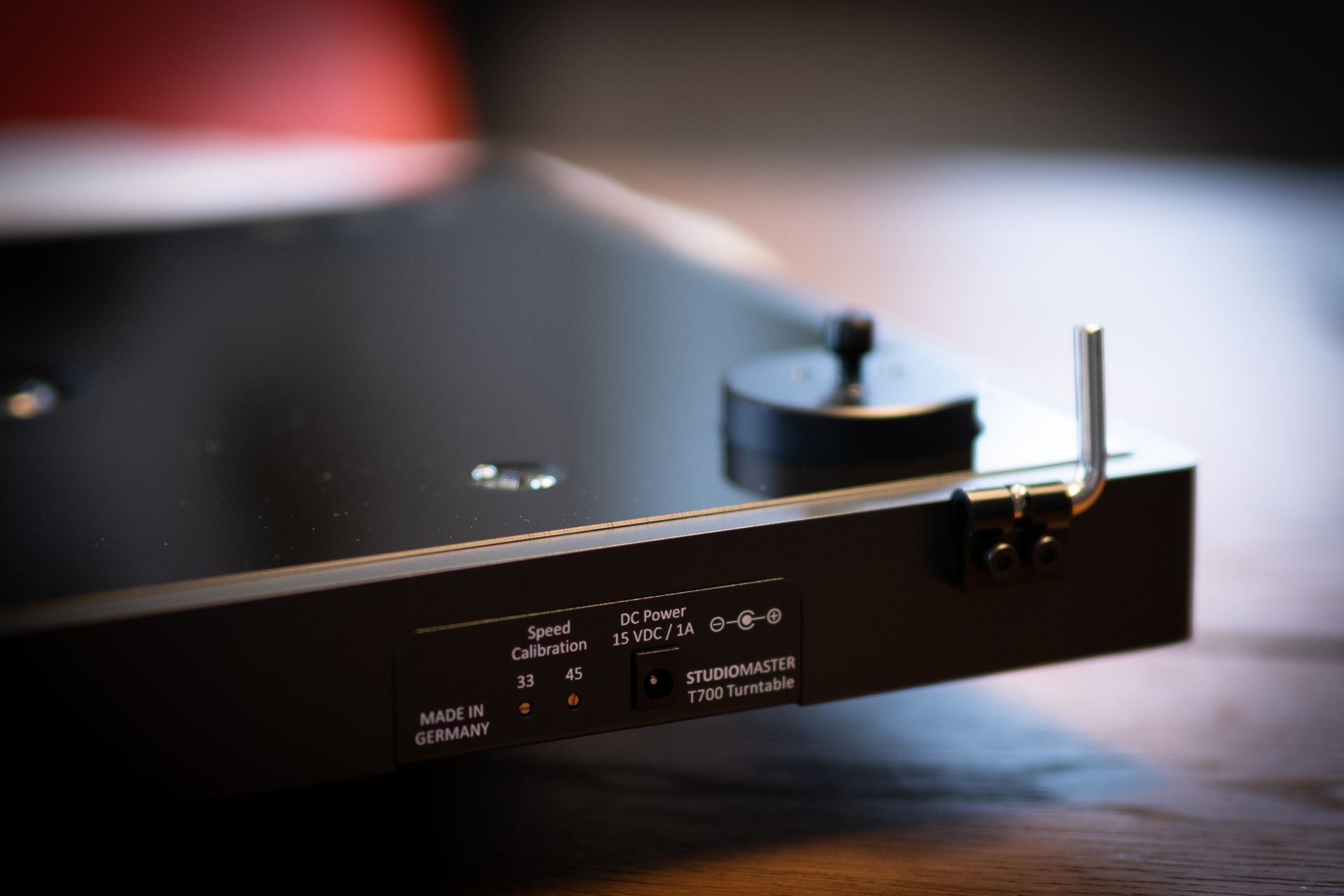 Test des Revox Studiomaster T700 Turntable - Neuer Revox-Plattenspieler
