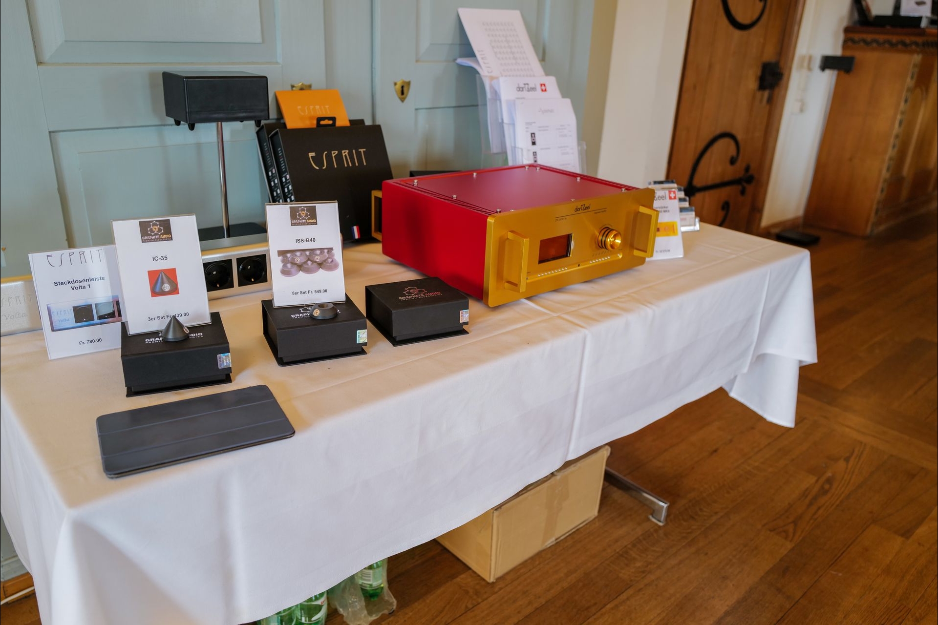 Soundrevolution mit seinem Sortiment, u.a. DartZeel Elektronik