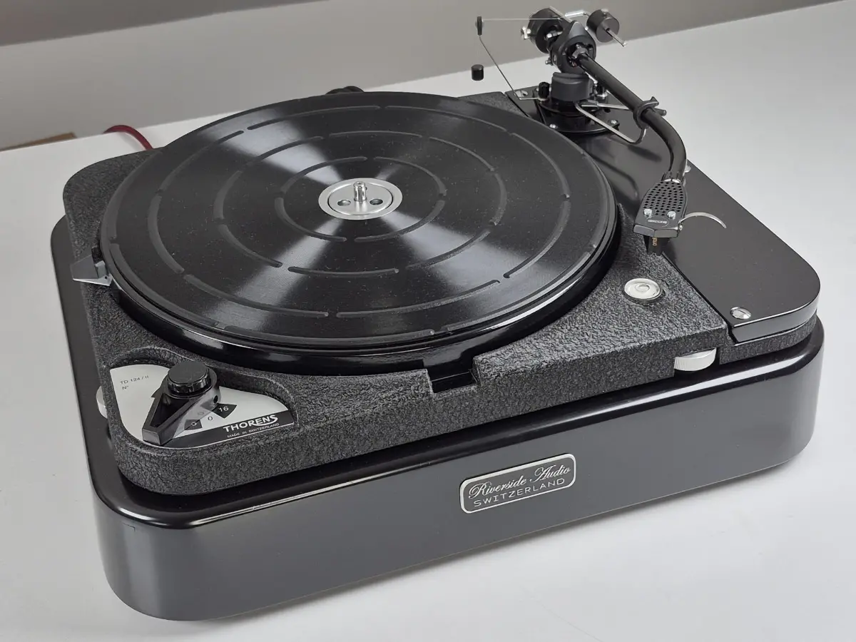 Thorens TD 124 &ndash; Swissonor / SME 3010R / SPU