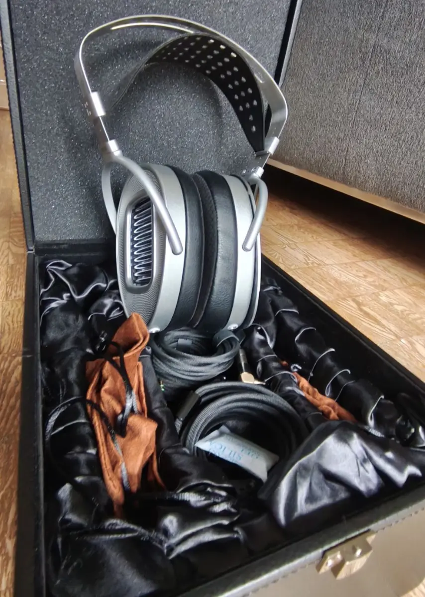 Hifiman HE1000 Unveiled