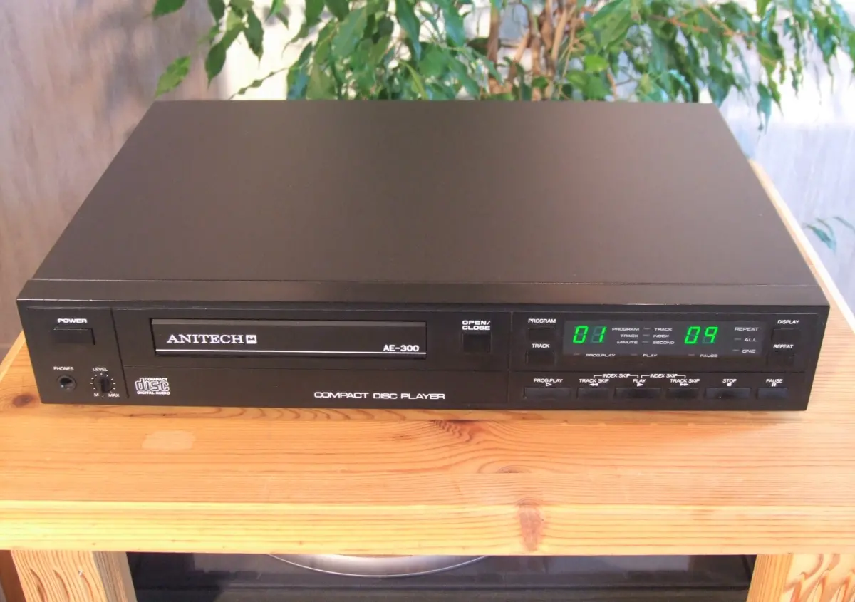 CD Player Anitech AE-300 vintage