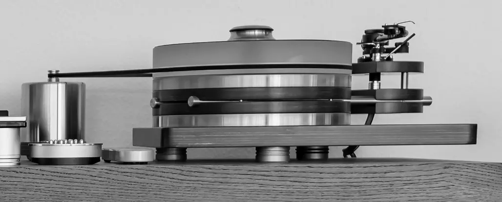 Dr. Feickert Analogue DFA Twin Masselaufwerk