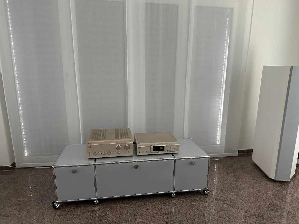 USM Haller TV-/HiFi-Lowboard 147 cm