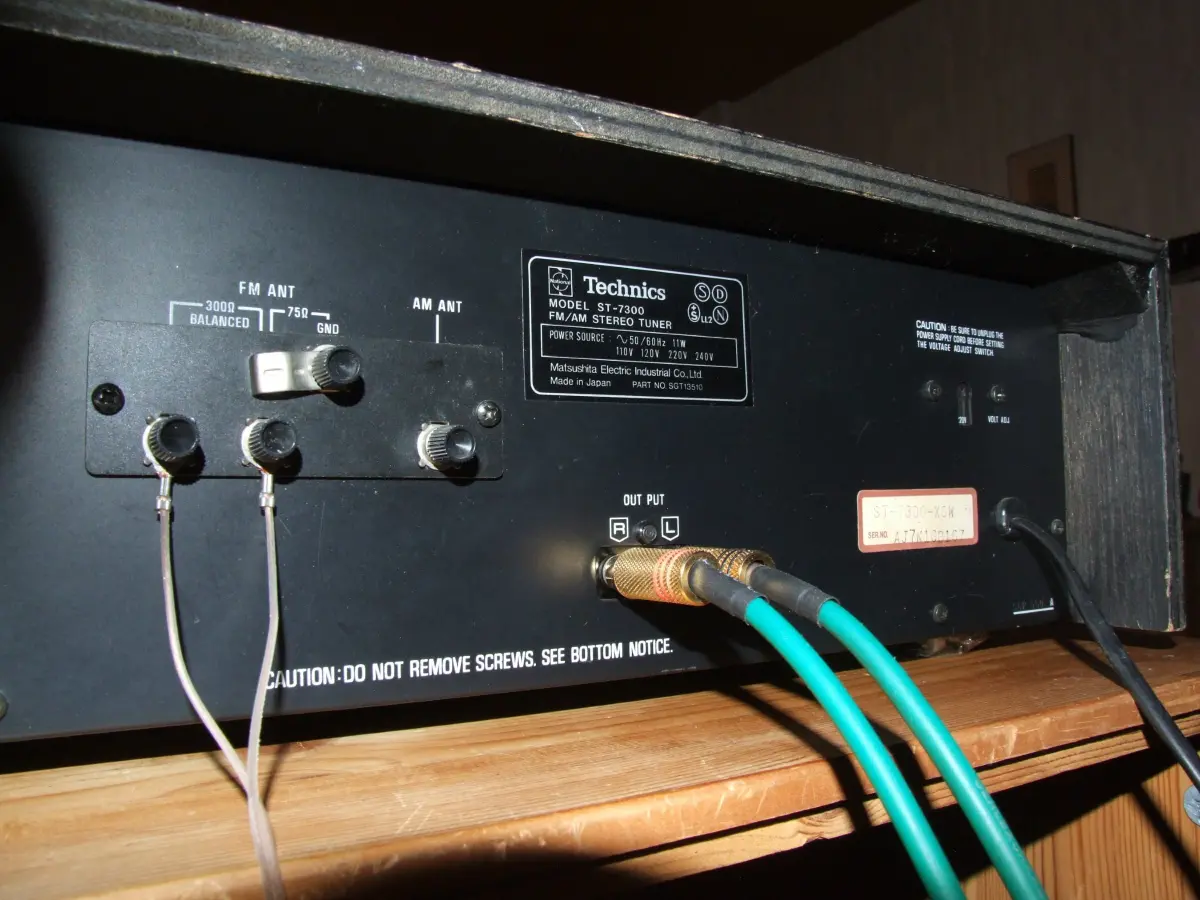 Technics Tuner ST-7300
