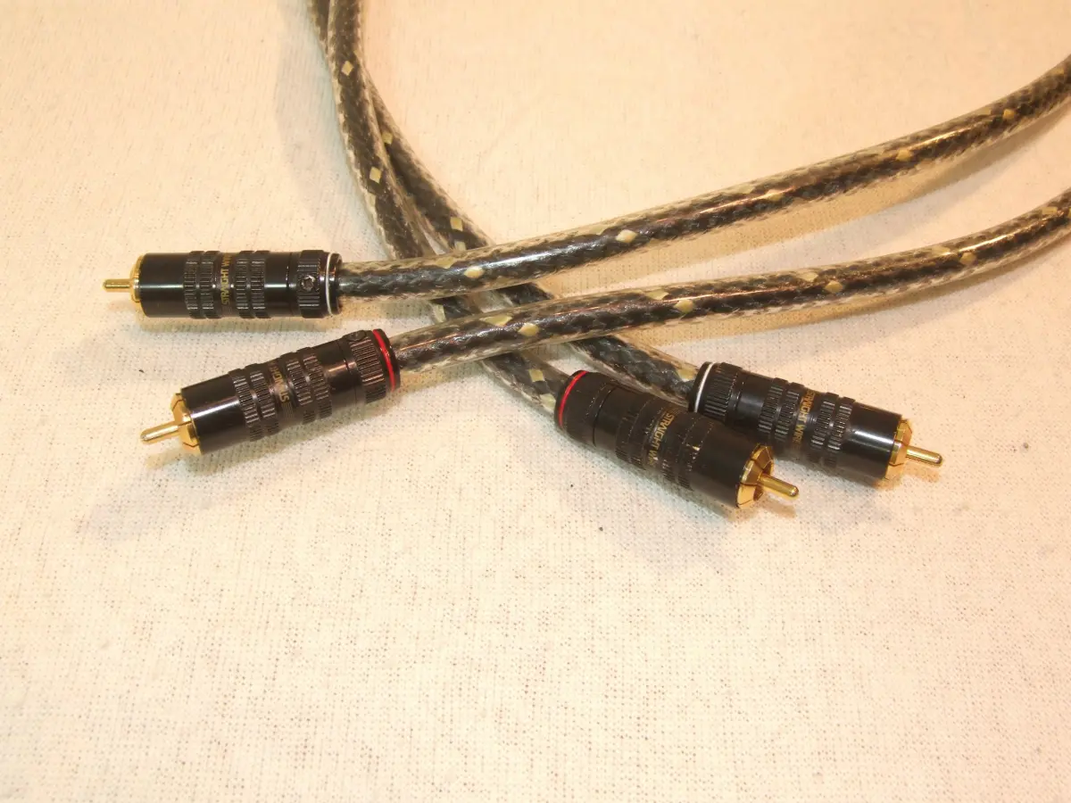 Cinchkabel Straight Wire Virtuoso Gold